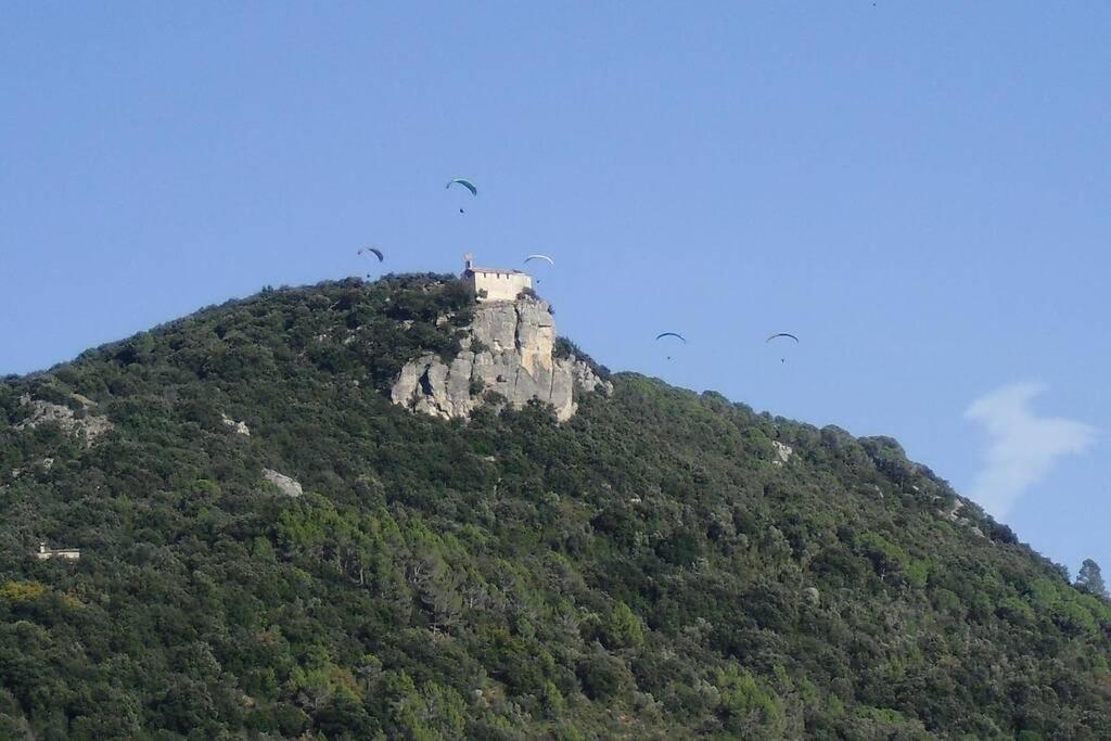 Ca la Mercè - Agradable casa en Amer Esterno foto